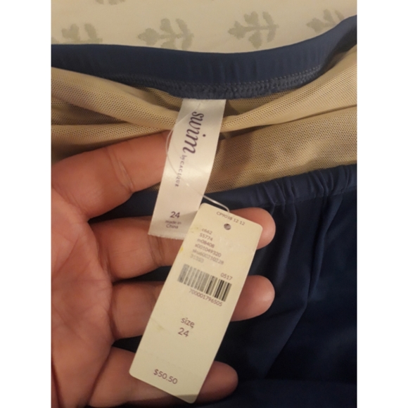 LANE BRYANT SWIM SKIRT - Picture 3 of 4